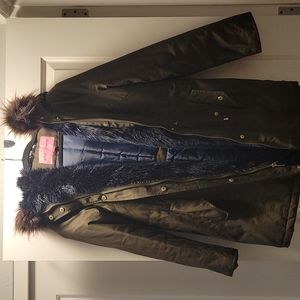 Betsey Johnson Green faux fur coat